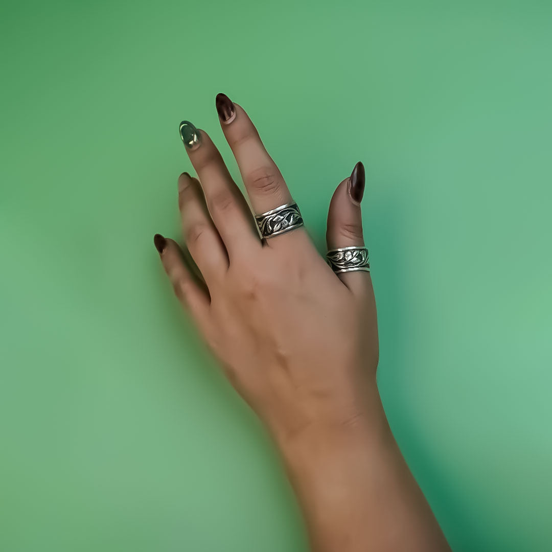 Oxidized Elegance Adjustable Ring Band