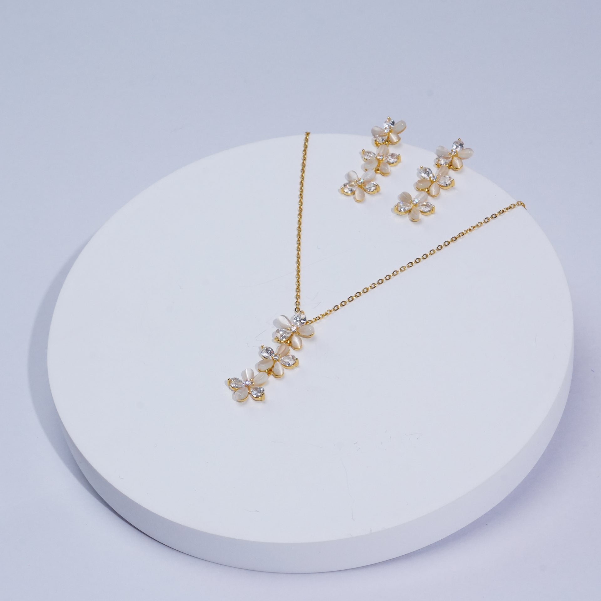 Peach Bloomfall – 925 Silver Necklace & Earring Set