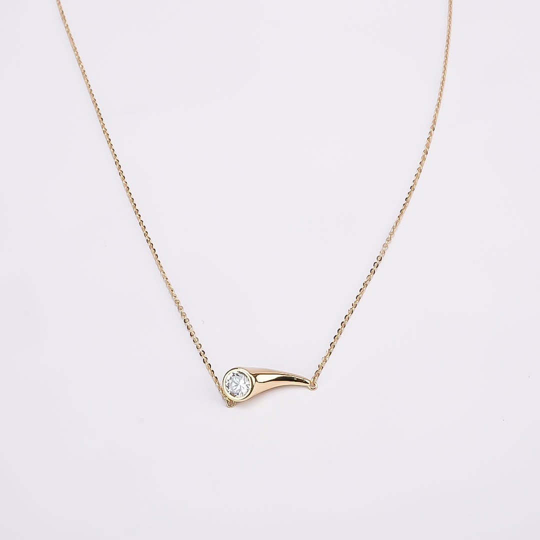 Svara Gold Flute Necklace