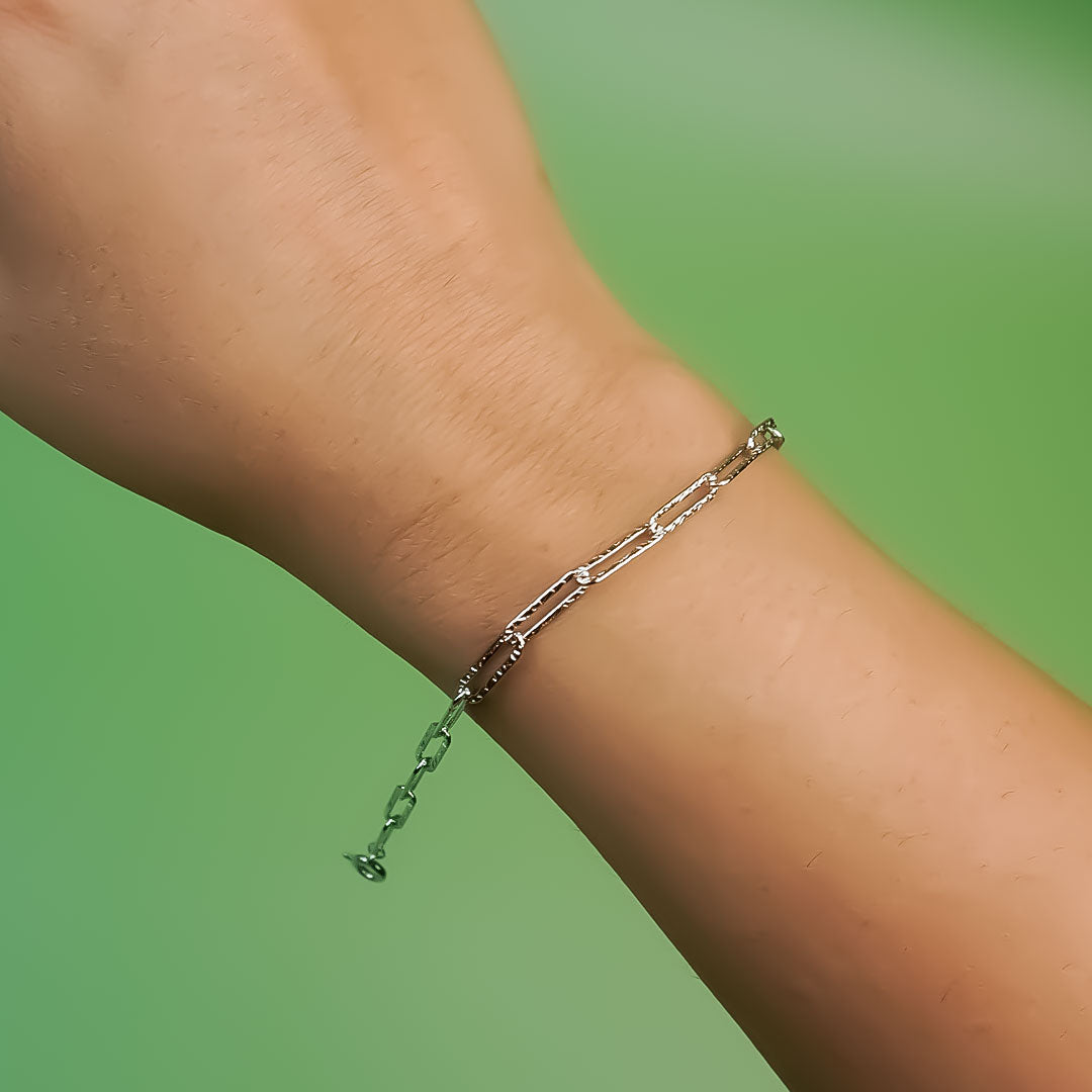 Pure Line Simple Bracelet