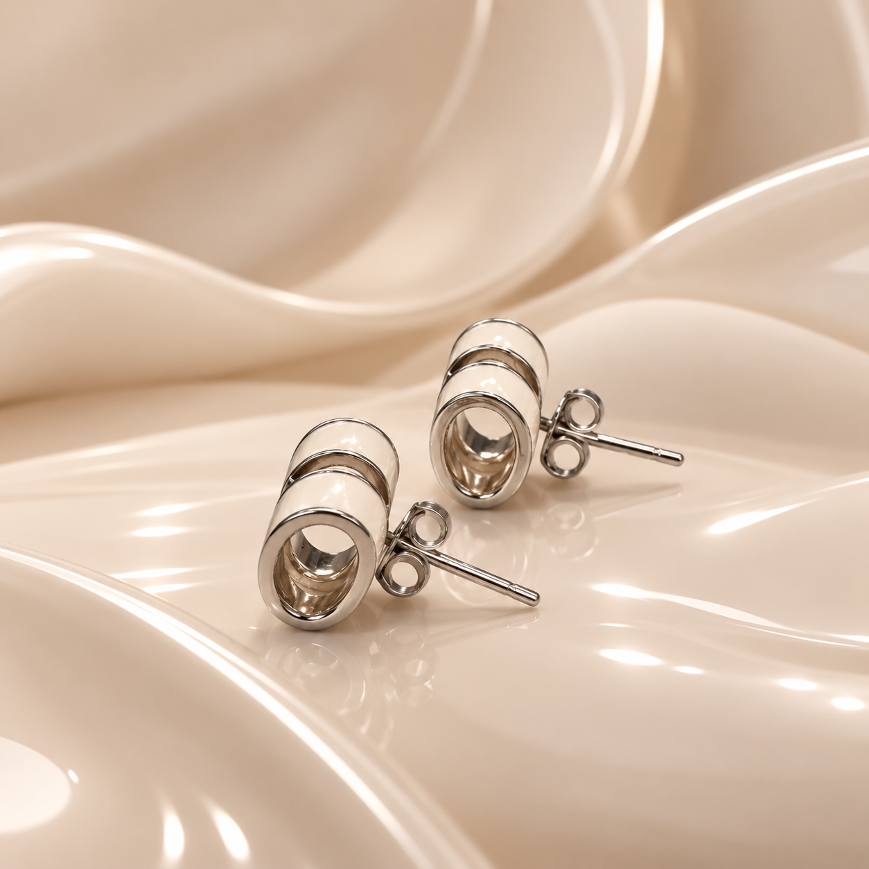 Ivory Edge – 925 Silver Cube Studs