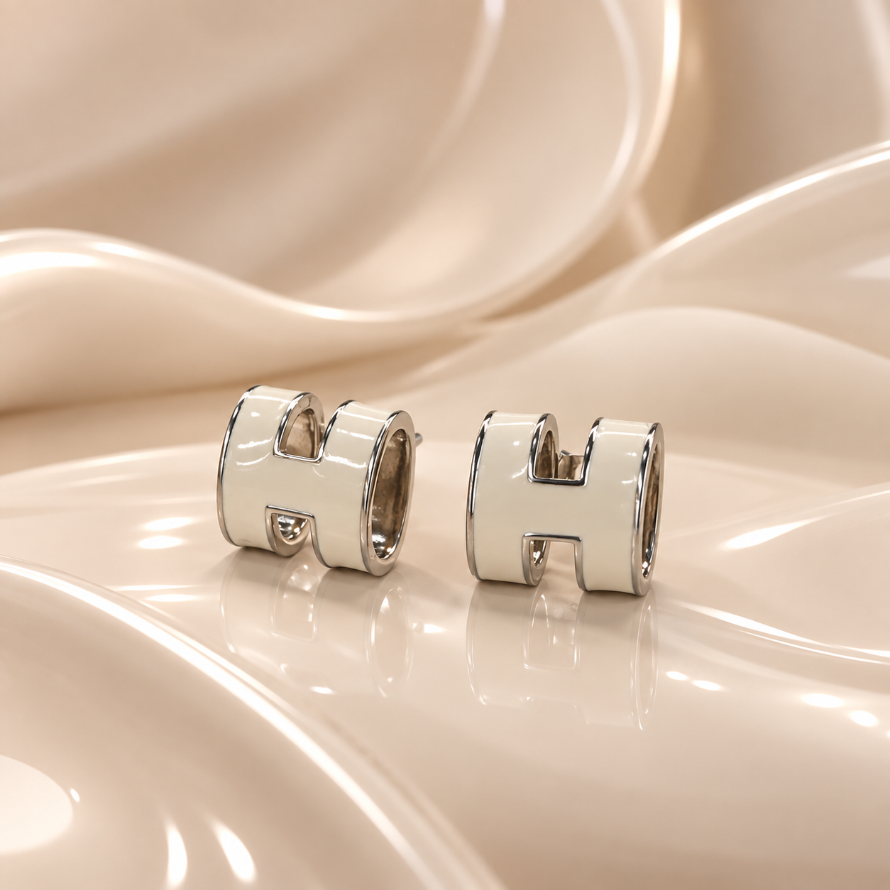 Ivory Edge – 925 Silver Cube Studs
