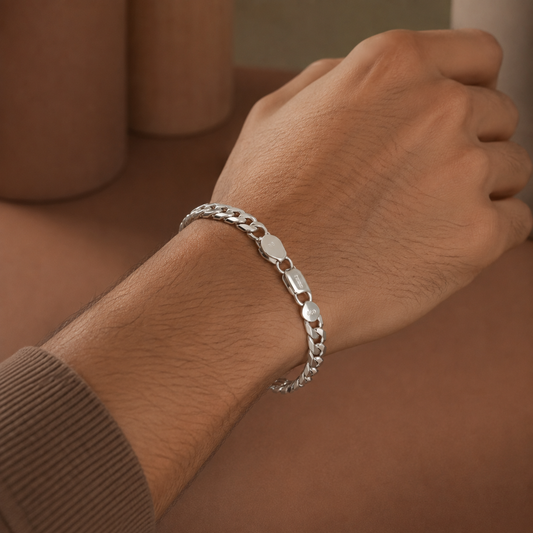 Men Sleek Box Chain Bracelet